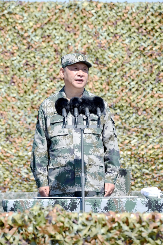 7月30日上午,庆祝中国人民解放军建军90周年阅兵在朱日和联合训练基地隆重举行。中共中央总书记、国家主席、中央军委主席习近平检阅部队并发表重要讲话。